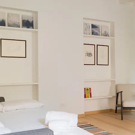 Easylife - - Lanzone 39 - Sant'ambrogio Apartamento *